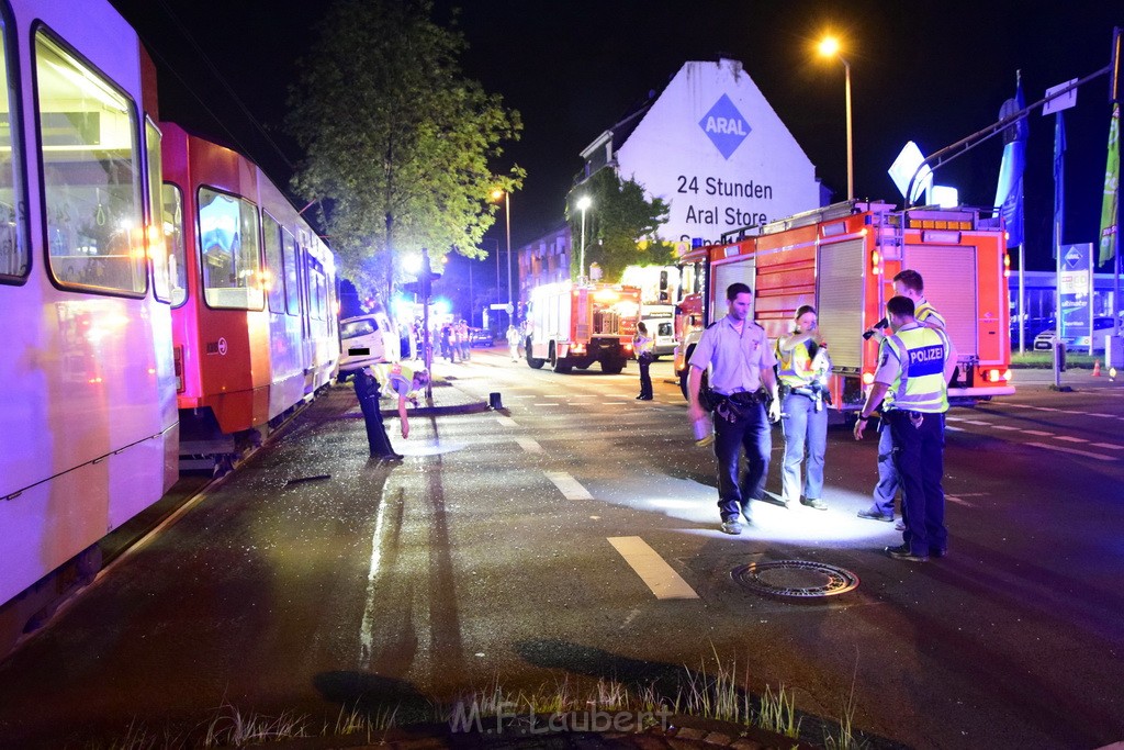 VU PKW Strab Koeln Niehl Amsterdamerstr Friedrich Karlstr P085.JPG - Miklos Laubert